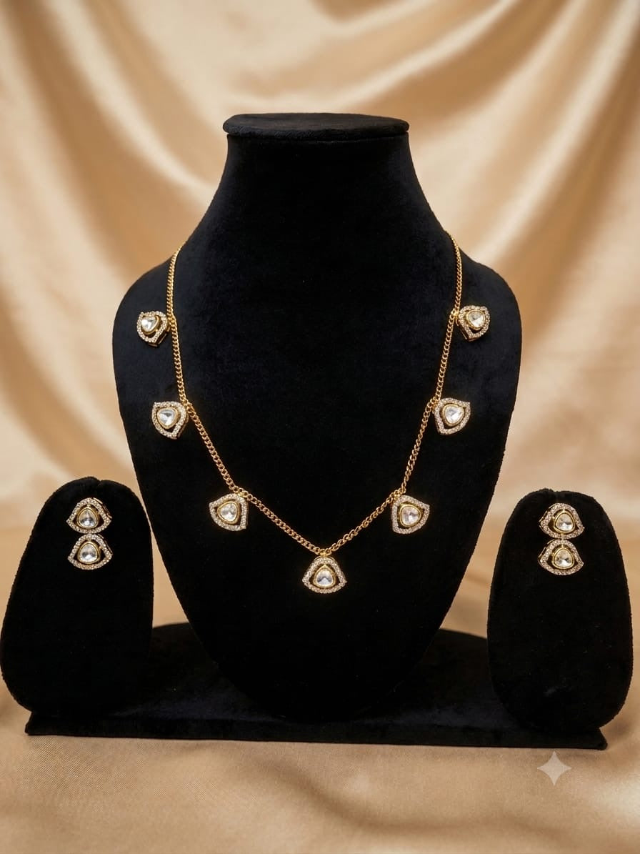 The Aura Kundan Chain Set
